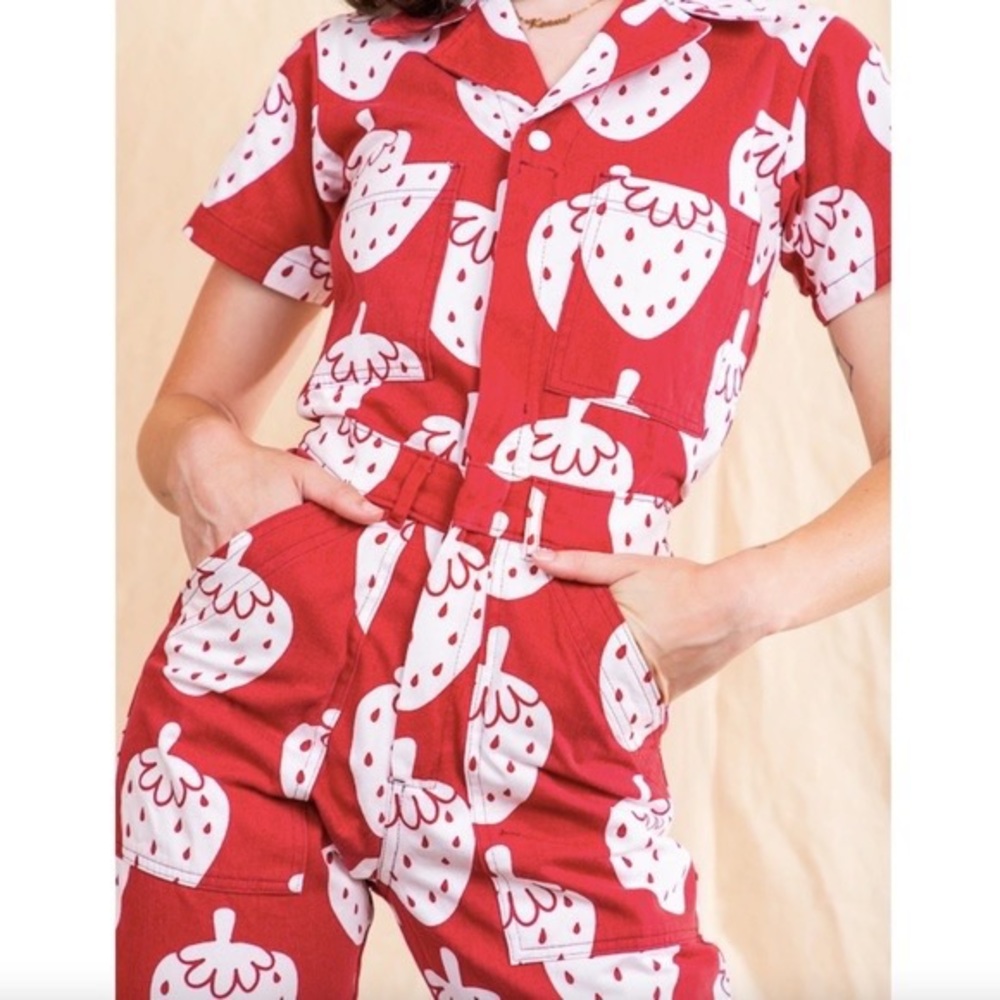 🍓 Big Bud Press RARE LIMITED EDITION & NWOT Strawberry Jumpsuit 🍓